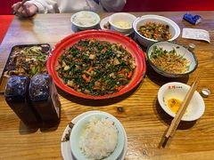 -兔槽江湖菜·重庆璧山兔(水围店)
