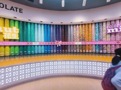 -m豆巧克力世界(上海世茂广场店)