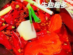 -贰回巷火锅馆(钟楼店)
