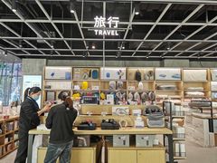 -苏宁极物(苏宁生活广场店)