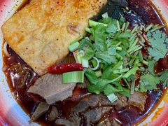 -刘二姐襄阳牛肉面(鸟巢店)