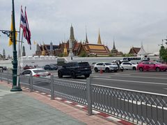 -皇家田广场(อนุสาวรีย์ทหารอาสา)