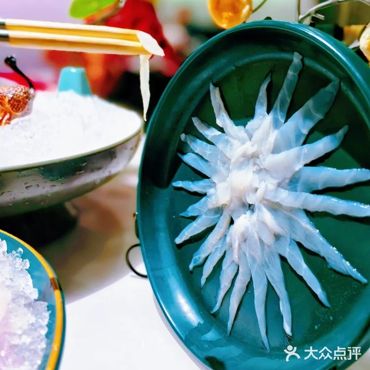上海探店｜挖到宝了🐡这家河豚纸锅鲜到舔碗！