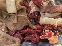 -金鼎雪山牦牛杂火锅(理县总店)