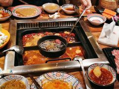-老牌坊云南鱼豆花火锅(嵩山店)