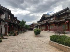 -嘉华鲜花饼(四方街旗舰店)
