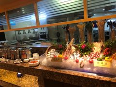 自助取餐区-厦门悦华酒店·绿庭主题自助餐厅