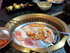-烤路里·韩国品质自助烤肉(石路天虹4号店)