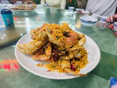 -四川小胡子海鲜(丁村万人海鲜广场店)