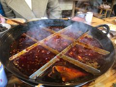 -岗上渣渣老火锅(两路口店)