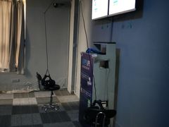 -VR 间客漫·PS电玩·虚拟现实包间游戏电竞(街道口店)