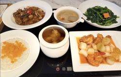 -英芬国际月子中心(岛屿度假月子·洲至奢选香岚店)