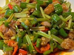 -江上荟·创意中国菜(绿地缤纷城店)
