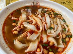 -覃肥叔桂林米粉(粮道街店)