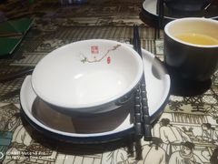 -绿茶餐厅(松江万达店)