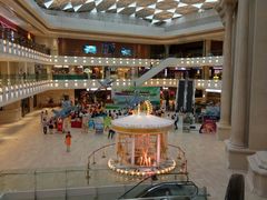 一楼大厅-F16购物中心