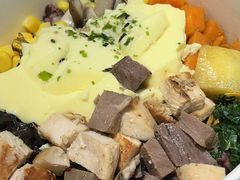 -油梨树 AVOCADO TREE(亮马桥店)