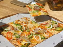 云南麻辣香肠火焰薄饼-ROIIN用心(杭州首店)