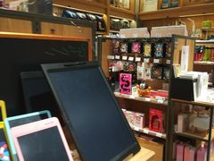 -百新书局(尚悦湾店)