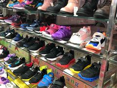 -靓足鞋店(大沽南路店)