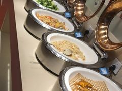 自助取餐区-蒙肥羊·酸汤潮牛·鲜牛肉火锅烤肉自助(岗顶店)