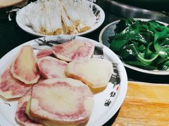 -王婆乔鲜鱼自助火锅(蜀汉路店)