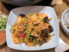 -青瓦餐厅·生鱼片·韩园烤肉(西塔店)