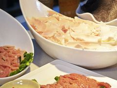 -茅草房·河畔园林火锅