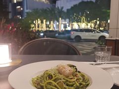 -Mogul Eatery·大亨餐酒馆