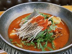 -喇喇排骨火锅·传统韩式脊骨汤(望京西园总店)