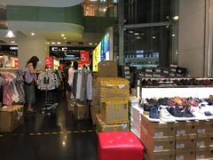 店内环境-飞洲国际广场