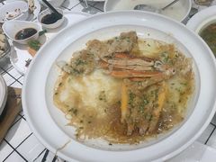 -沪华海鲜大酒楼(南汇店)