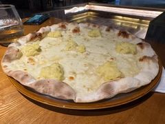 -JINNS锦时 steak&pizza(浸信会礼拜堂旧址店)