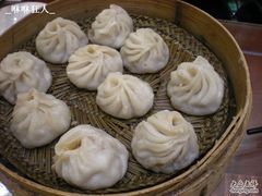 皮很厚的小笼-王興記(中山路店)