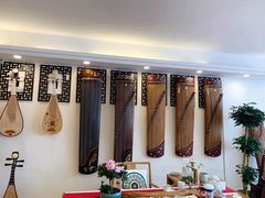 -六艺琴馆钢琴·古筝·古琴·琵琶