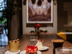 -潮一不贰·法式甜品·生日蛋糕·西式简餐(外滩店)