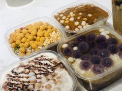 招牌白雪黑糯米冰粉-甜心闲生传统手工冰粉(太古里店)