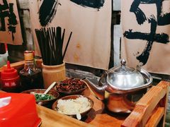 -周小明火锅(黑金冠社区店)