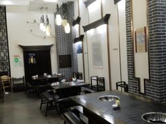 大堂-仁虎老火锅(黄泥磅店)
