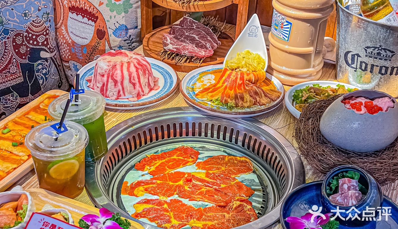 🔥头顶一朵棉花糖的肥牛😋解封后第一顿堂食烤肉是啥滋味～