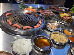 -哈哈碳都·牛肋条无限自助烤肉(宝龙店)