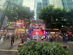 -八一好吃街·高品美食广场