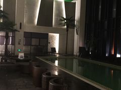 -上海虹桥西郊假日酒店