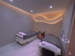 -一奈日式美甲美睫专门店