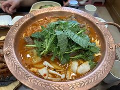 -贵宾庄炸酱面·韩式料理(高区店)
