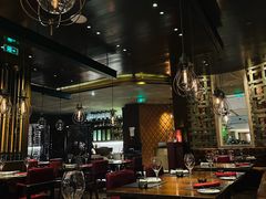 -恰餐厅及酒吧 CHAR Bar & Grill (北京丽都皇冠假日店)