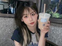 -湊湊火锅·茶憩(郑州绿地新都会店)