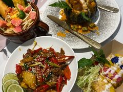 -泰椰里·泰国餐厅(智慧城广百广场店)