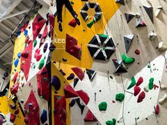 -问山MountQuest攀岩馆