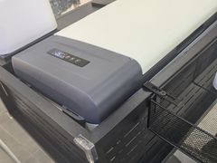 -野人先生Gelato(上海长宁龙之梦店)